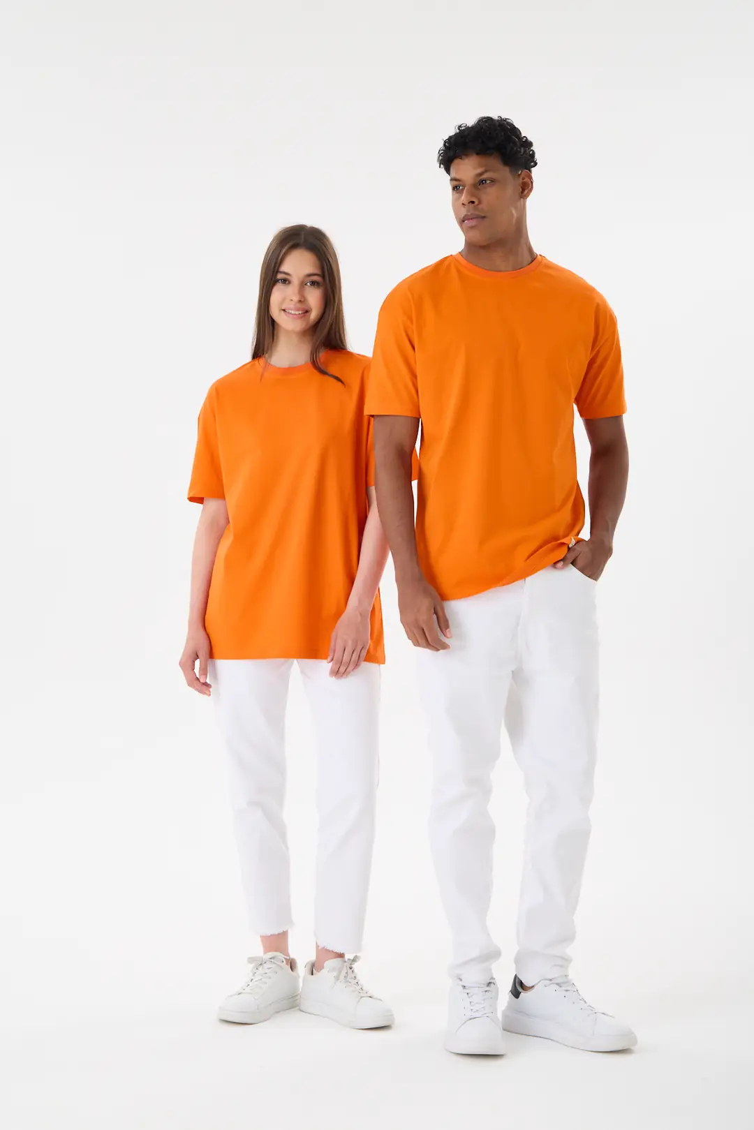 Basic Unisex Rahat Kalıp Tişört - Turuncu